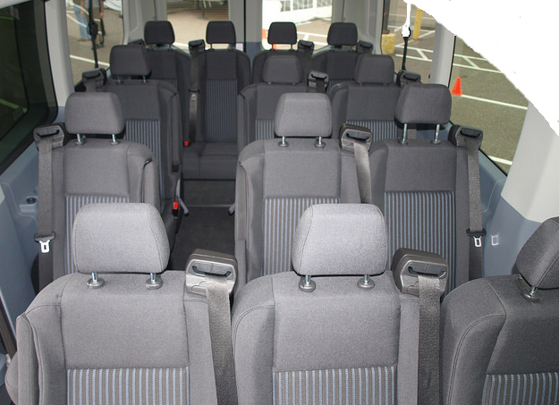 ford transit wagon 15 seater