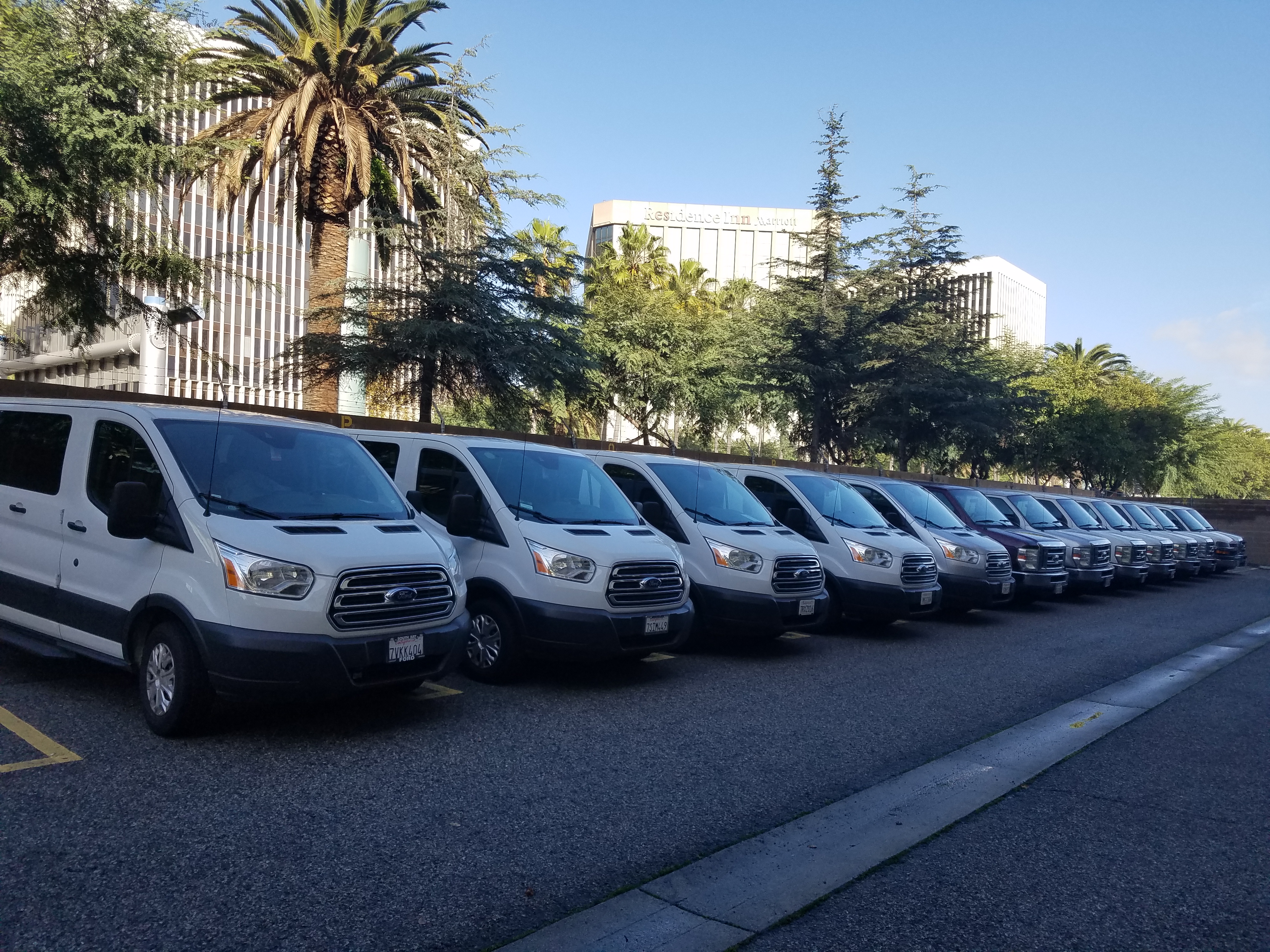 van rental lax